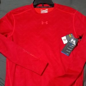 UNDER ARMOUR  cold gear red long sleeve